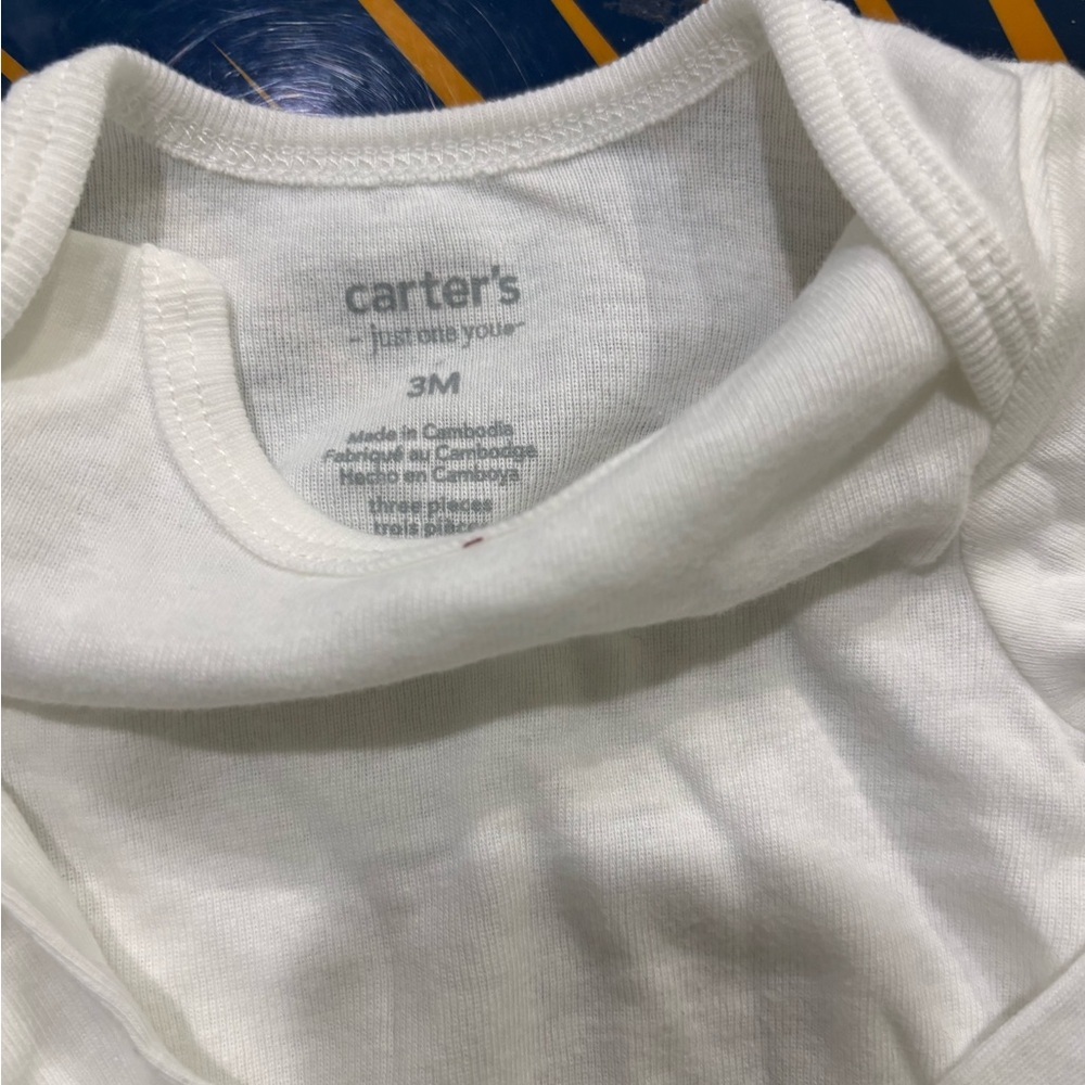 Carter's bundle - Picture 3 of 4